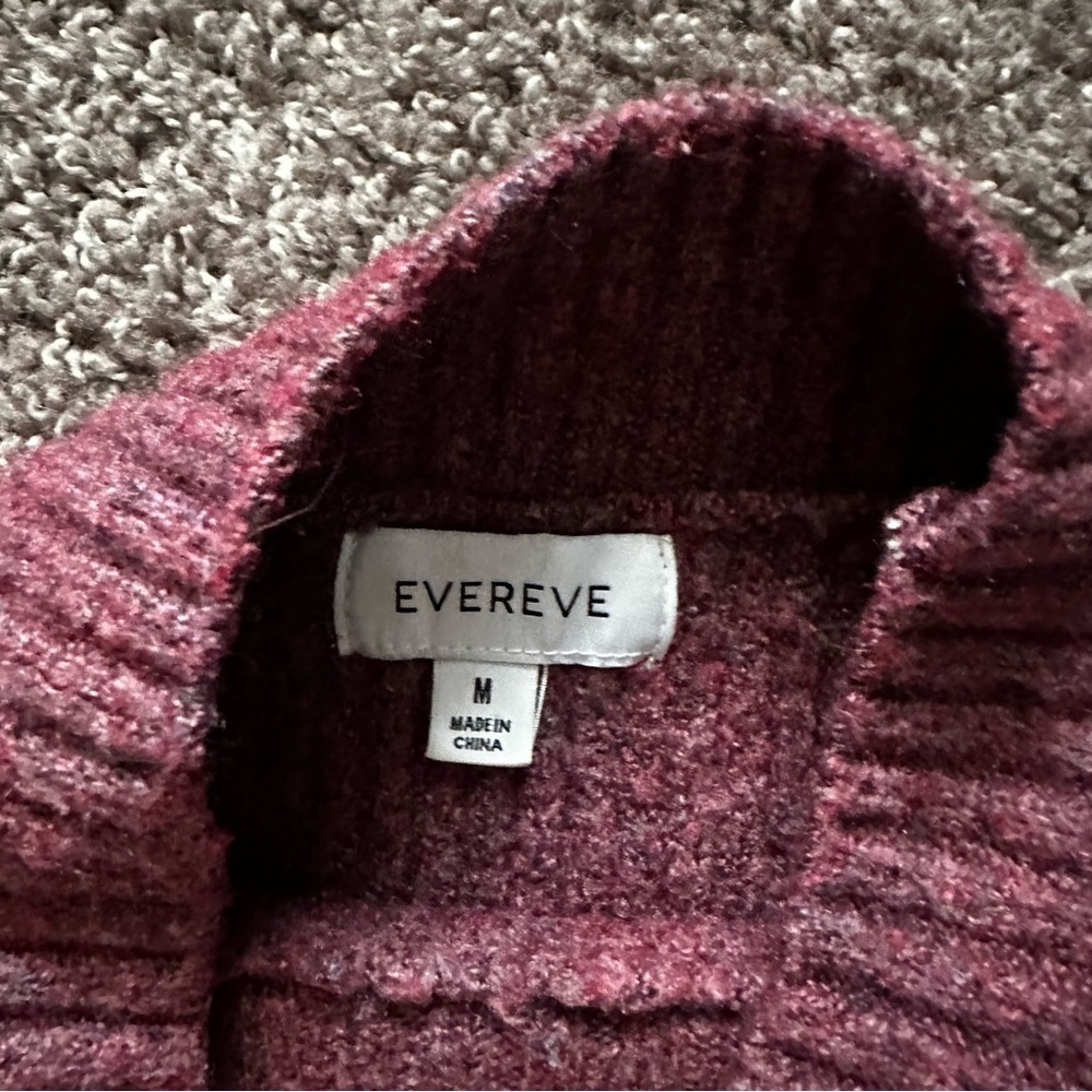 EVEREVE Gianna Plum Mock Neck Sweater M - Picture 2 of 6